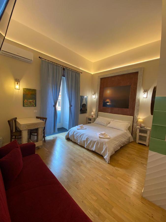 Corso 211 Beds & Suites Napoli Eksteriør bilde