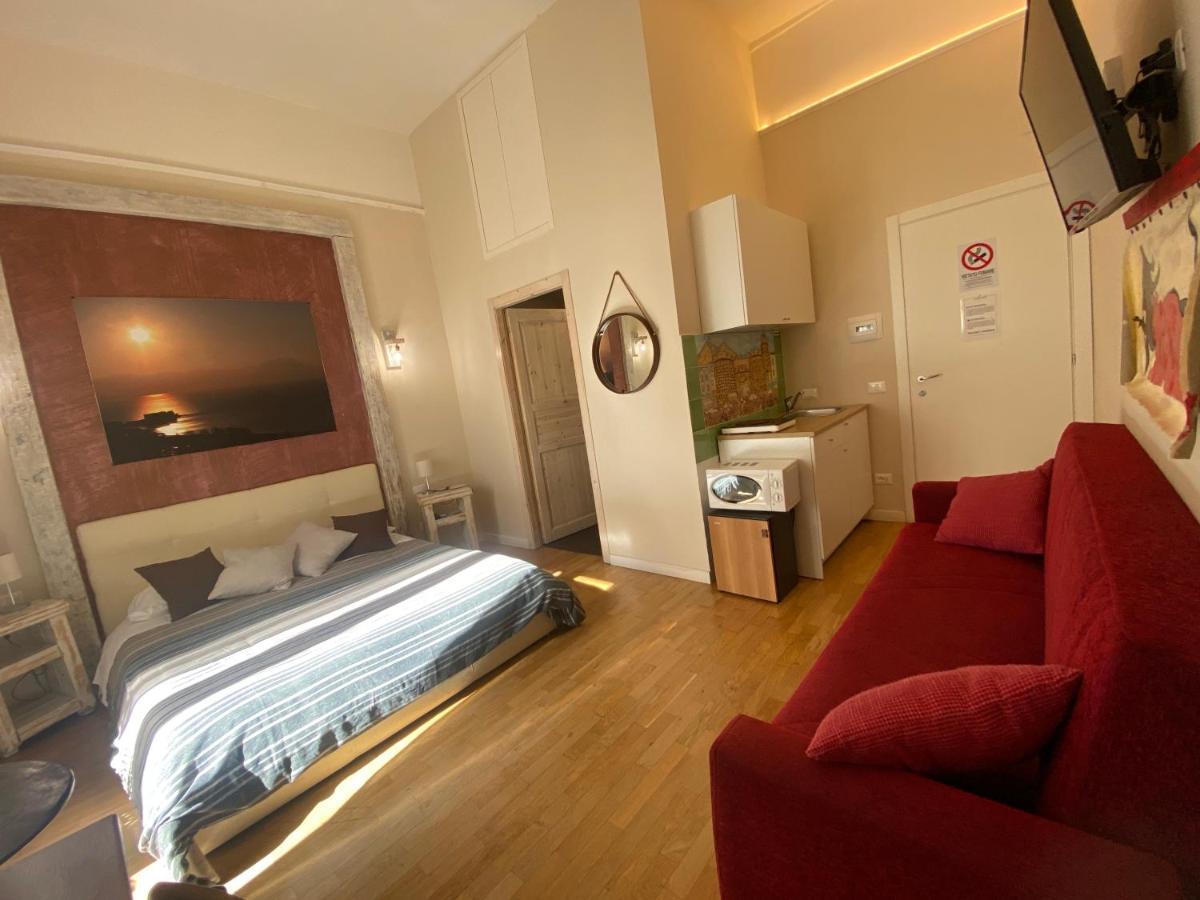 Corso 211 Beds & Suites Napoli Eksteriør bilde