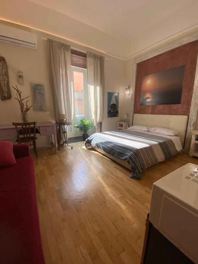 Corso 211 Beds & Suites Napoli Eksteriør bilde